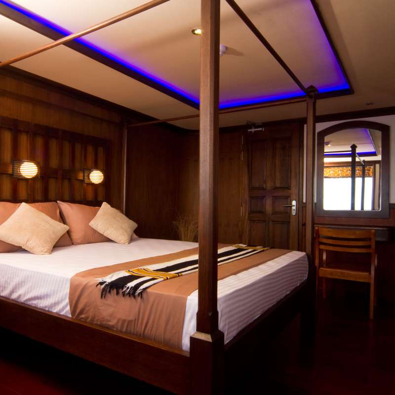 Ocean Sapphire